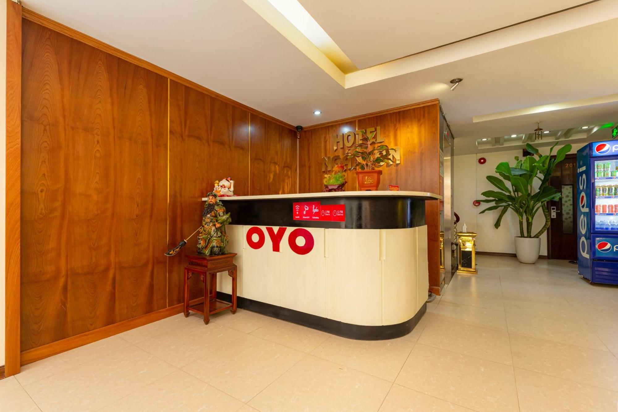 Oyo 1133 Ngan Son Hotel Ханой Екстер'єр фото