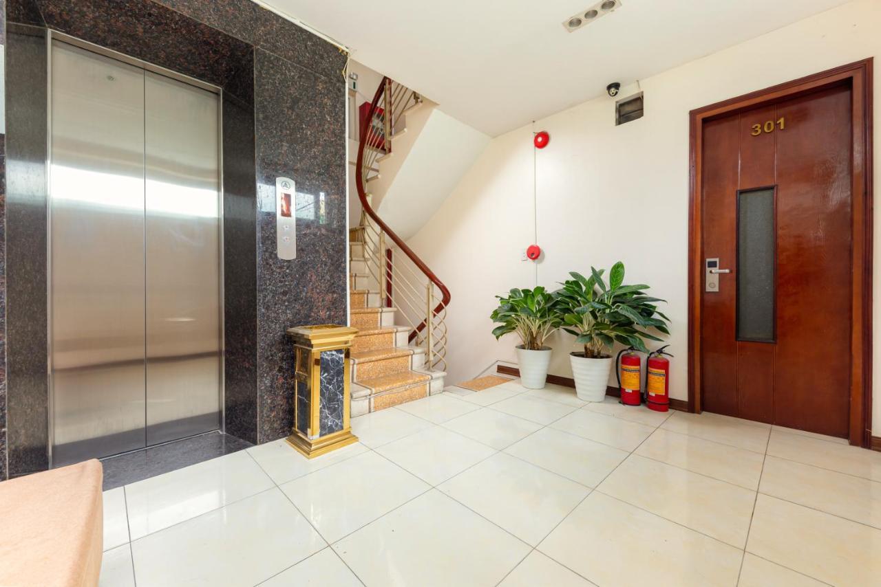 Oyo 1133 Ngan Son Hotel Ханой Екстер'єр фото