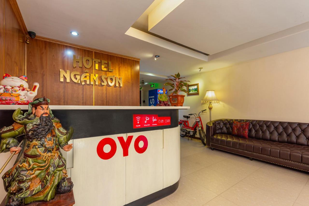 Oyo 1133 Ngan Son Hotel Ханой Екстер'єр фото